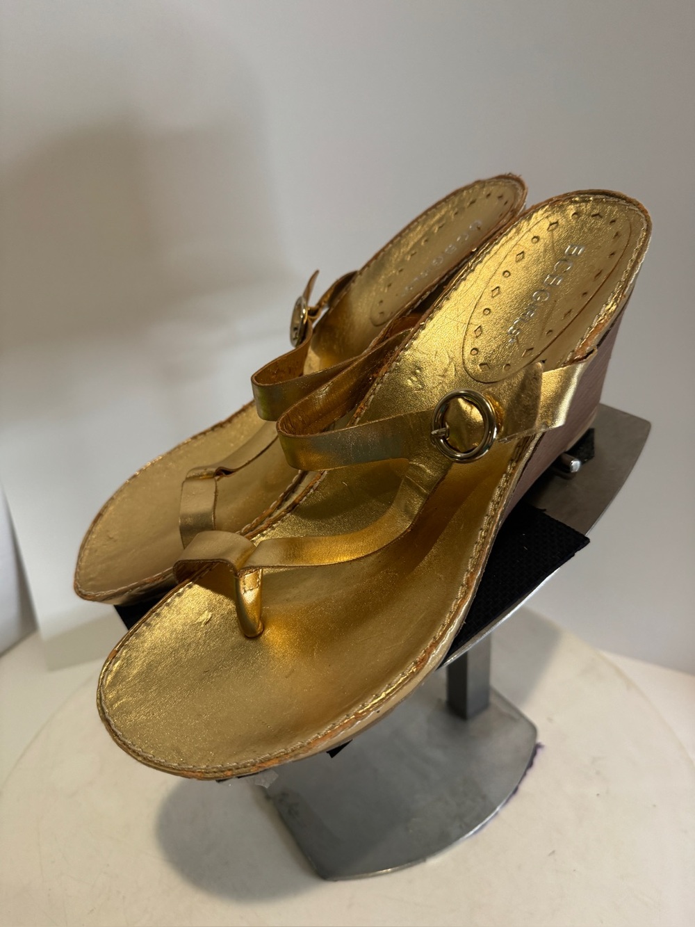 Bcbg Women’s Gold Sandals size 10